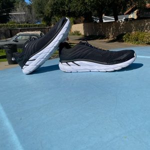 Hoka ONE ONE Clifton 6